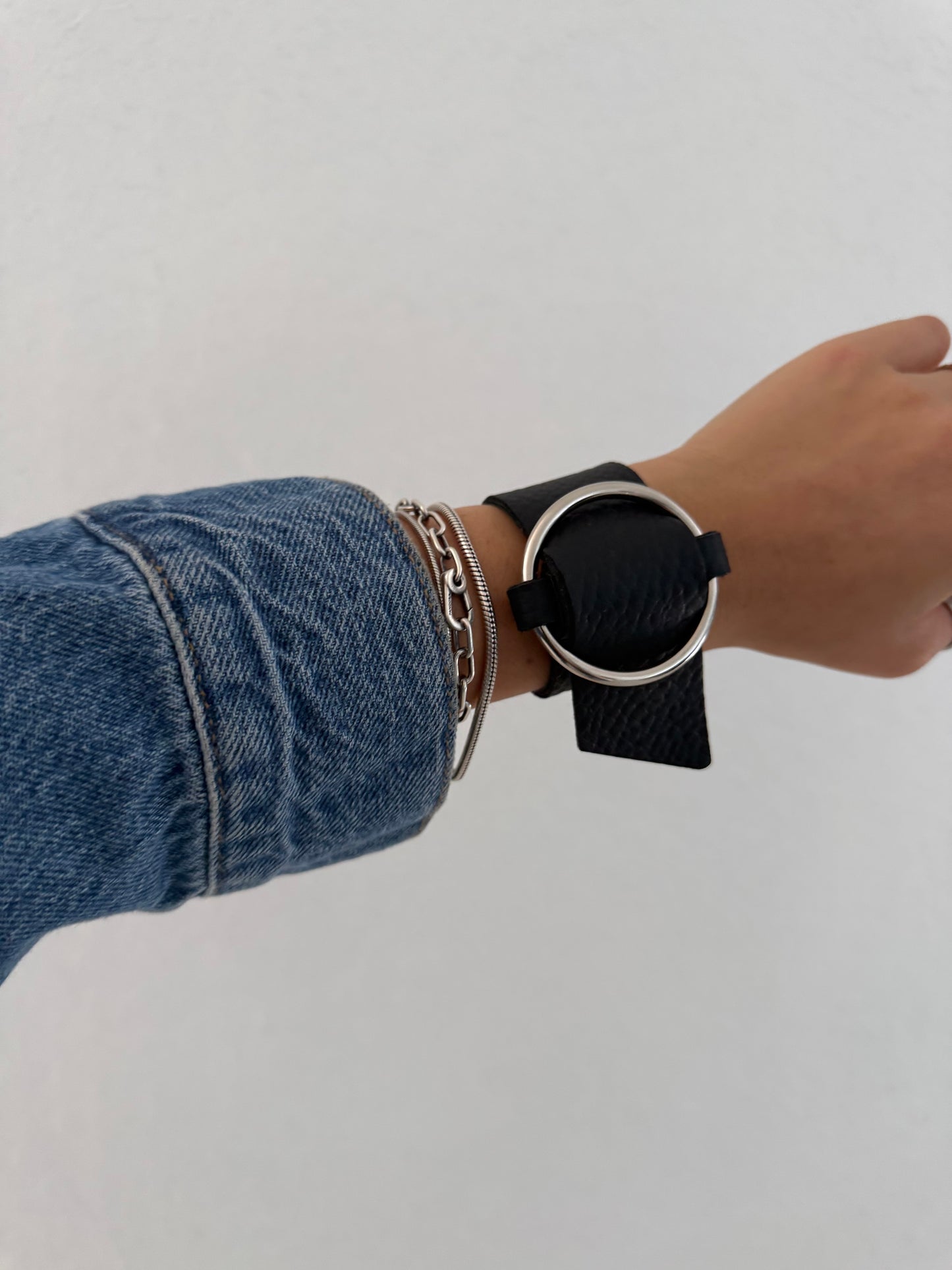 Ring Leather Cuff