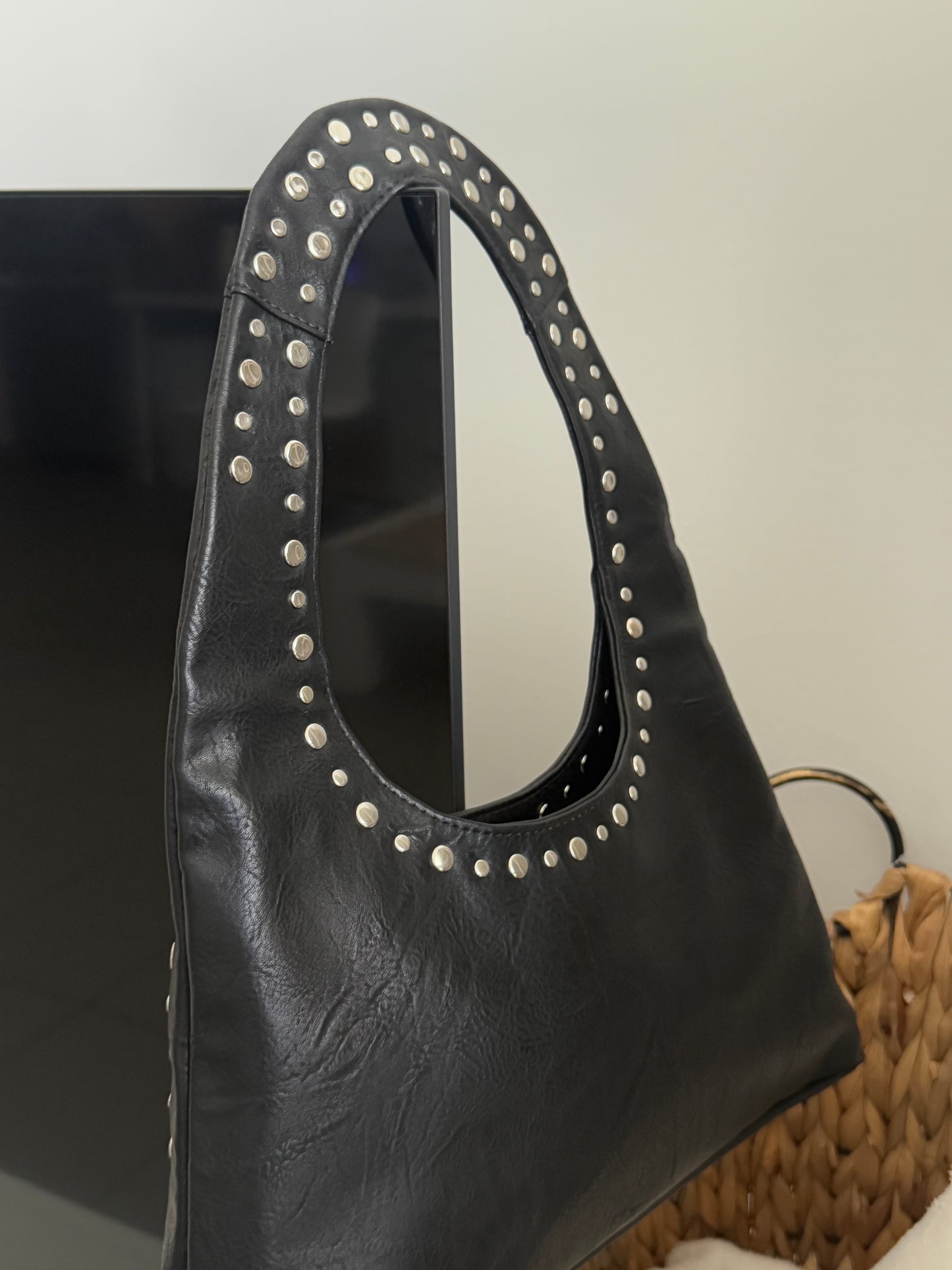 Turn Heads Bag