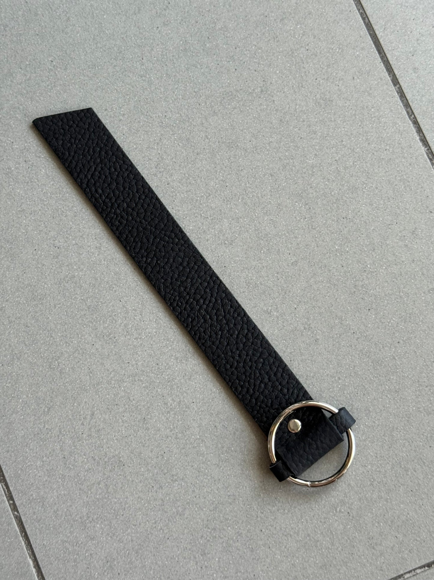 Ring Leather Cuff