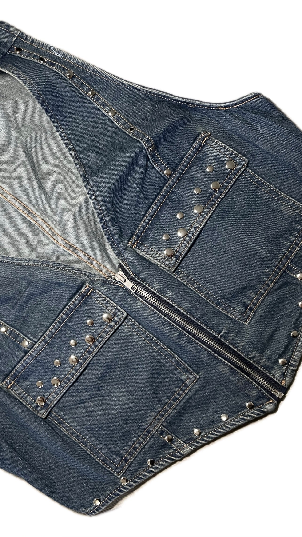 VEST 1