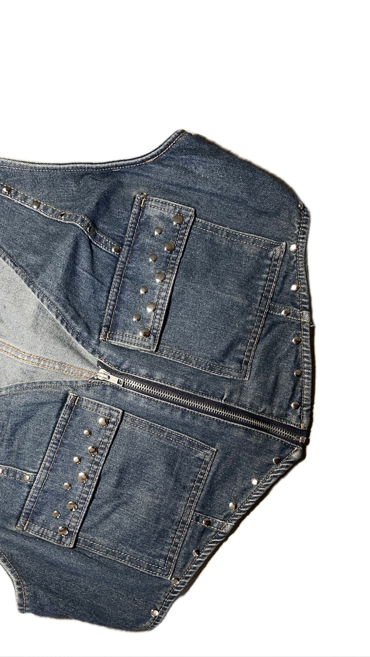 VEST 1