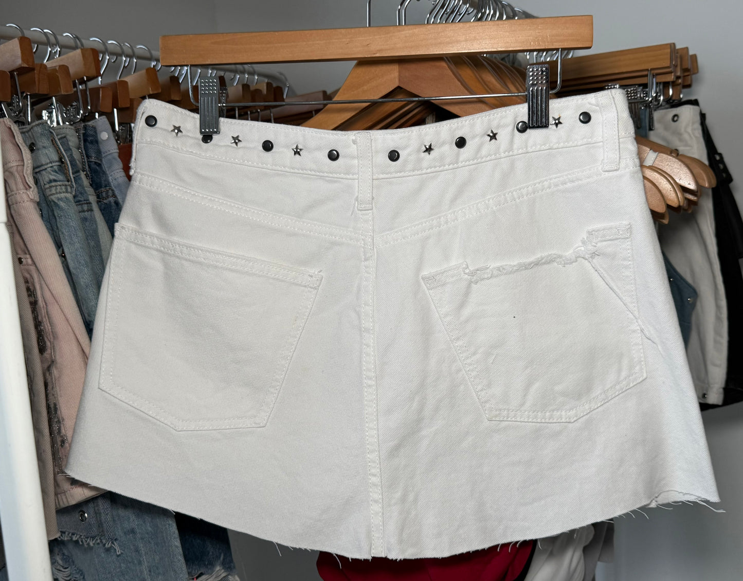 Crossed White Skirt