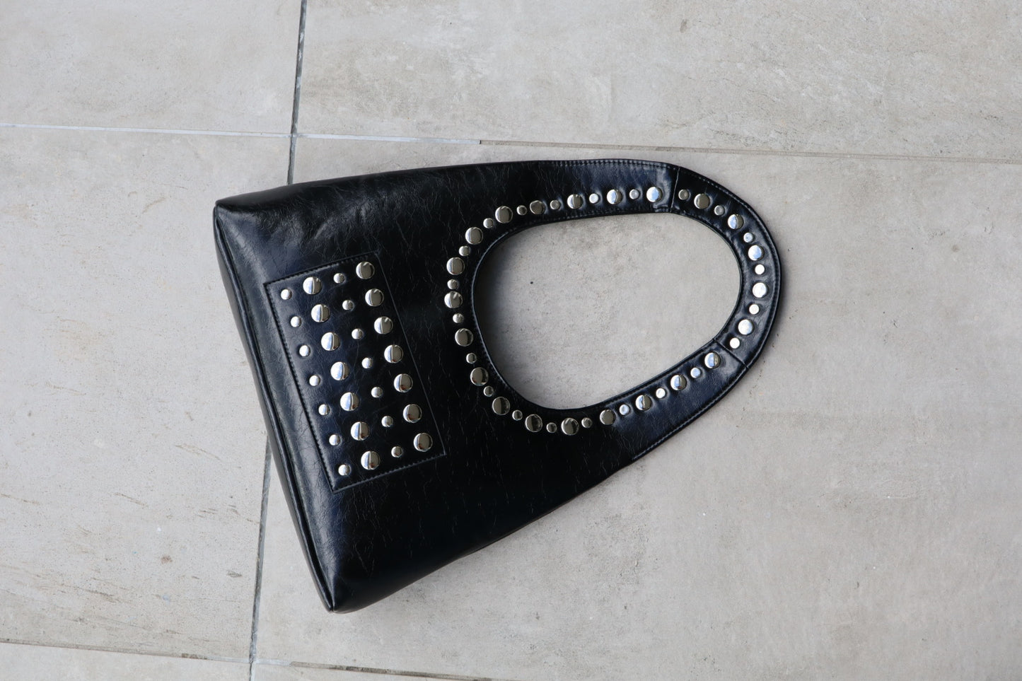 Hard To Ignore Bag
