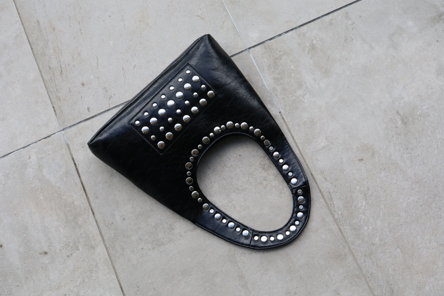 Hard To Ignore Bag