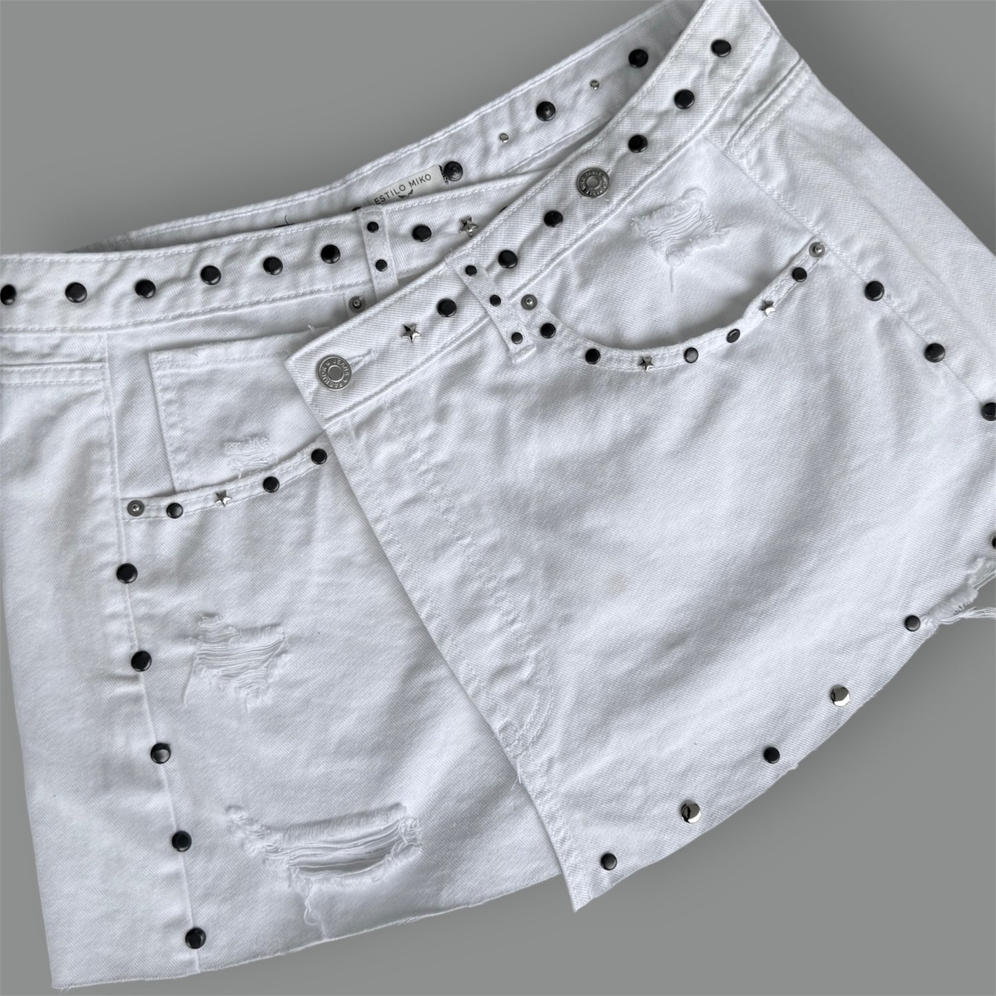 Crossed White Skirt