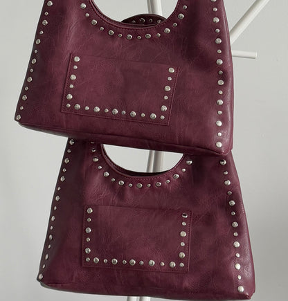 Turn Heads Bag